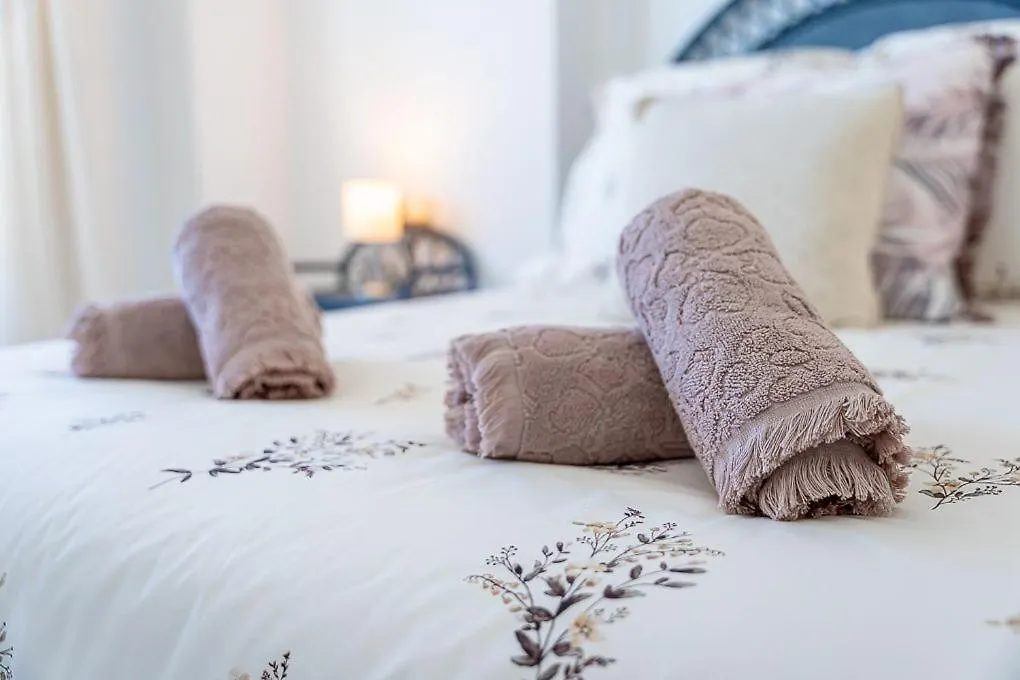 アパート Puerto De Benalmadena Apartamento Vacacional Con Vistas Al Mar Y Yates Tres Habitaciones 2 Banos